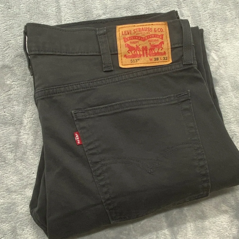 Levis 513 Slim Straight Pants Mens 38x32 Charcoal Gray Twill Chino 5 Pocket